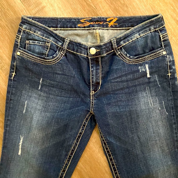 Seven7 Lightly Distressed Bootcut Jeans - Picture 2 of 7